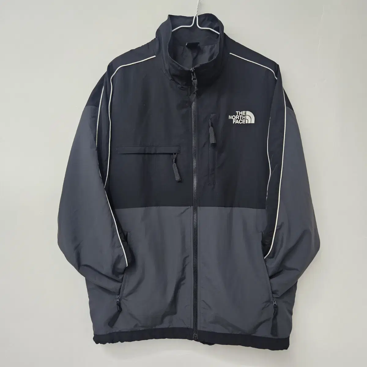 The North Face 더노스페이스 바람막이