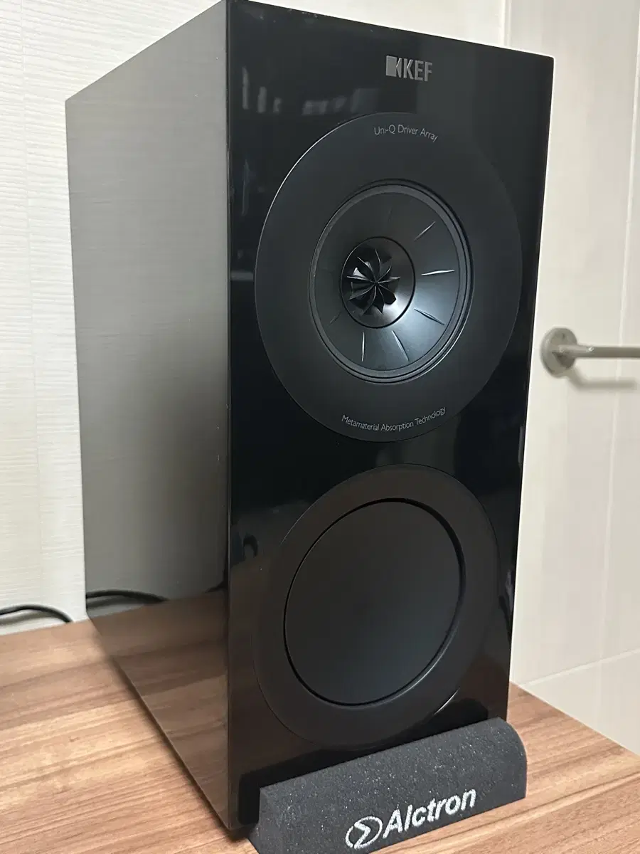 KEF R3 메타 판매합니다