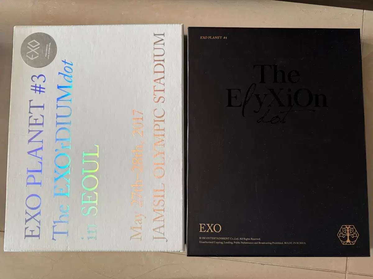 Exo Exodium Dot DVD (White, Black)