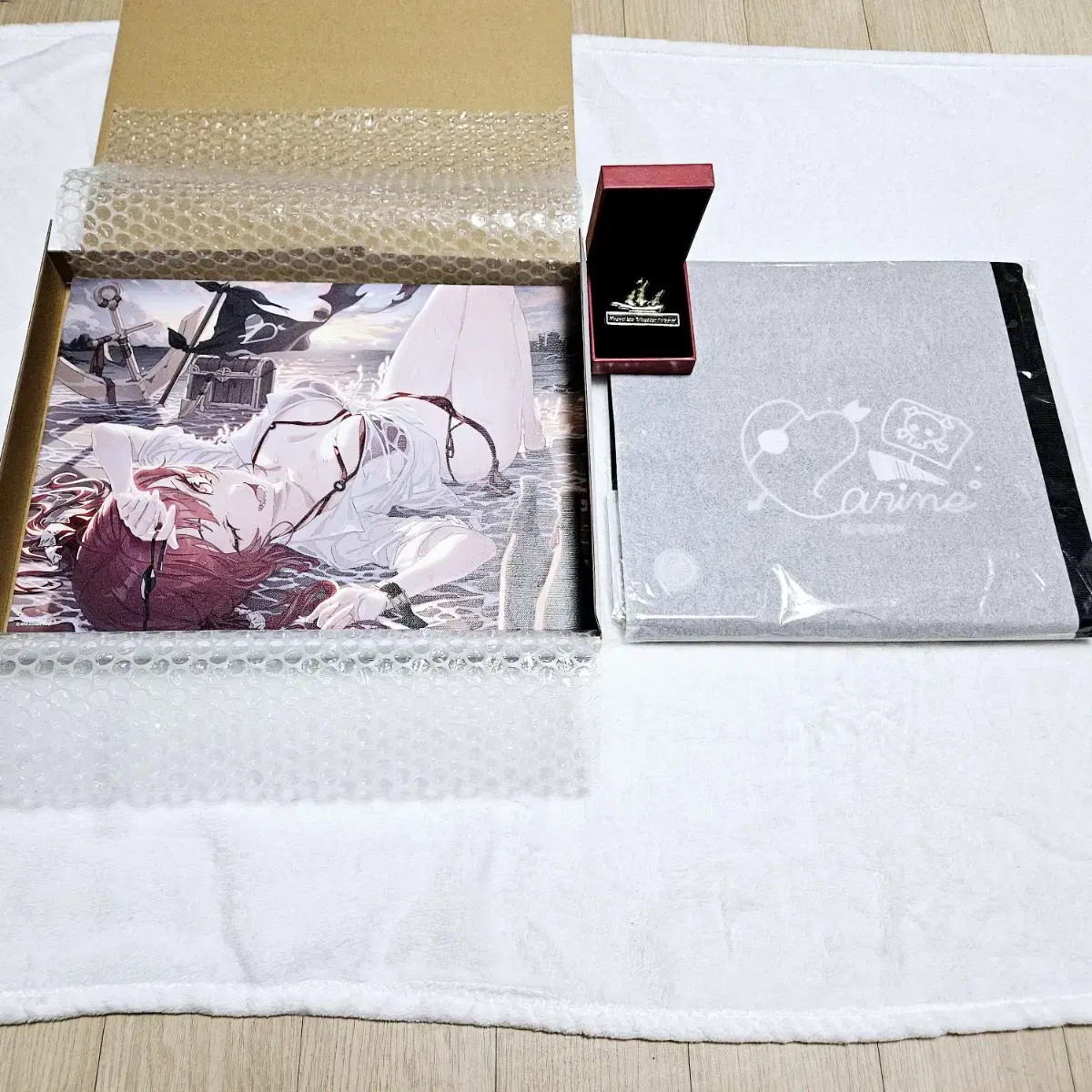 HoloLive Hoshō Marine 2nd Anniversary Canvas + Badge + Flag