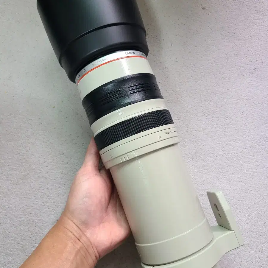 캐논EF 100-400mm L IS 백사 망원렌즈 판매 합니다