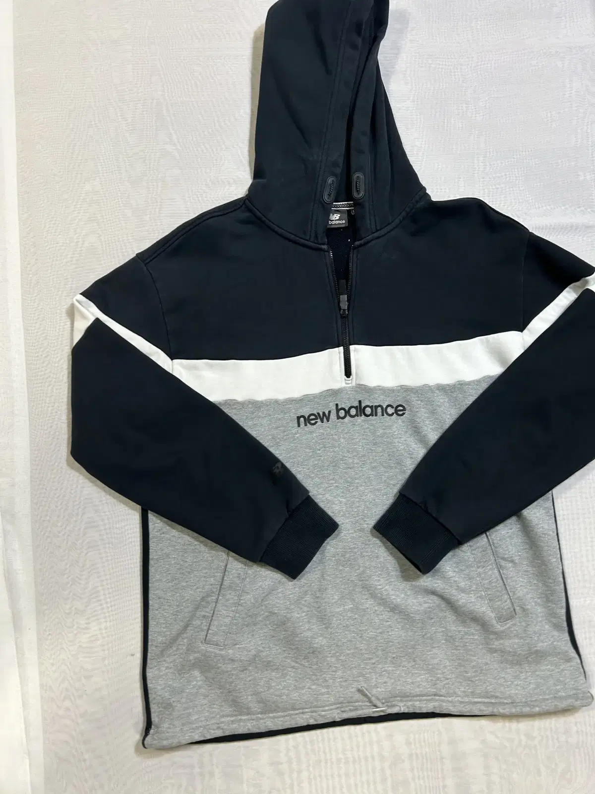 [L] New Balance Vahn Zip-Up Hoodie