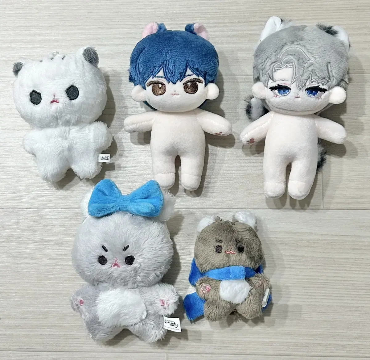 Demotjuk somdok somdolls pukpukpuks moodchungry somsom village wts 10 goods bae sejin