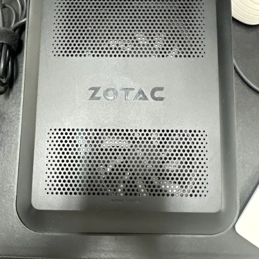 ZOTAC geforce GTX 1060 3g + AMP BOX MINl