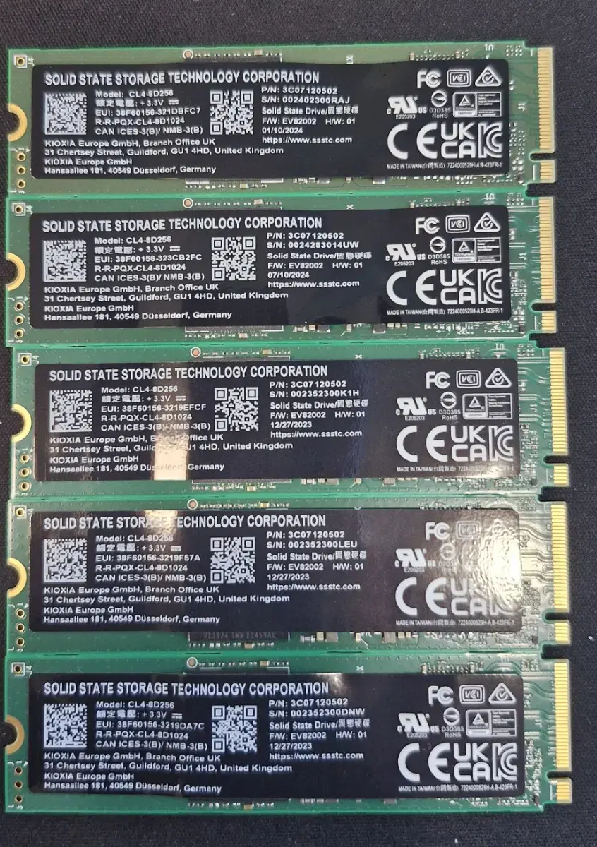 미사용 M.2 NVMe 256GB CL4-8D256