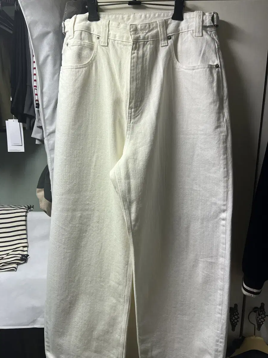 Narrow white denim, size 2