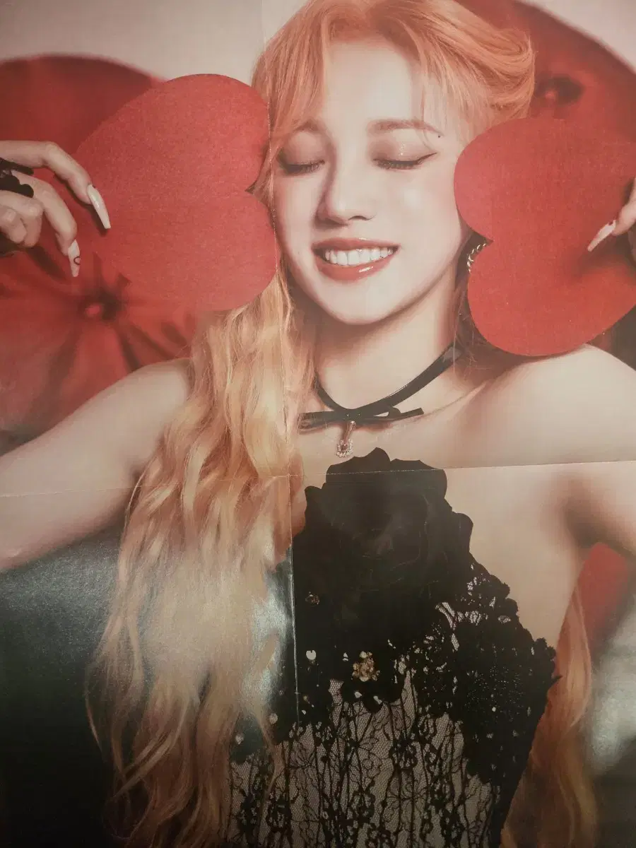 Woman idle (I LOVE) album yuqi poster @Quick sale