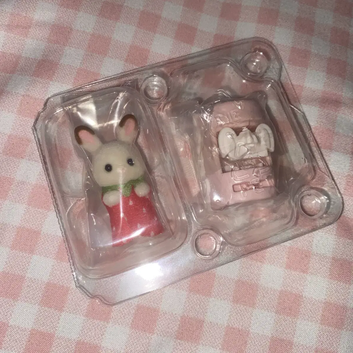 sylvanian blindback cake party chocolate bunny baby newborn