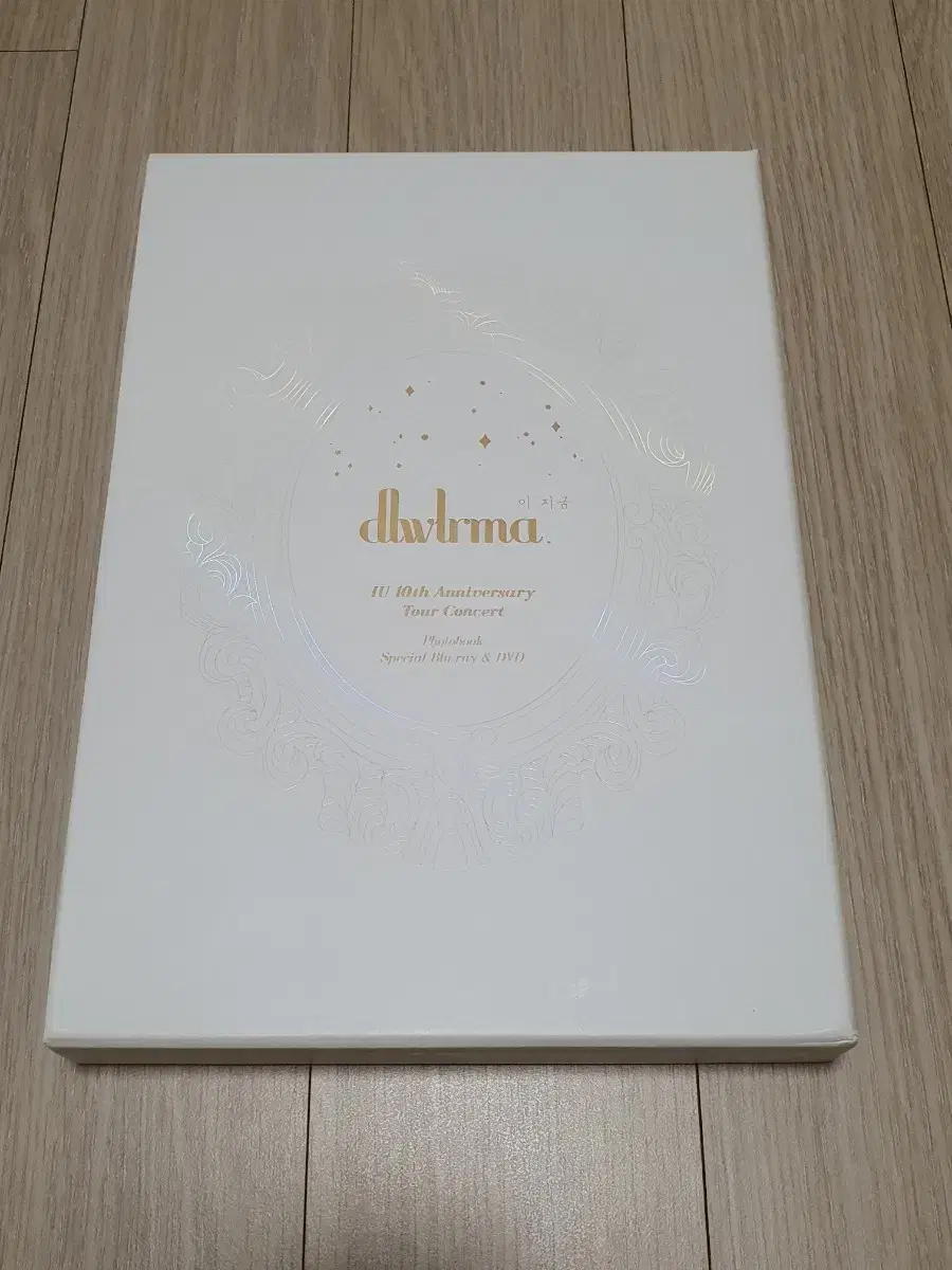 IU 10th Anniversary Blu-Ray