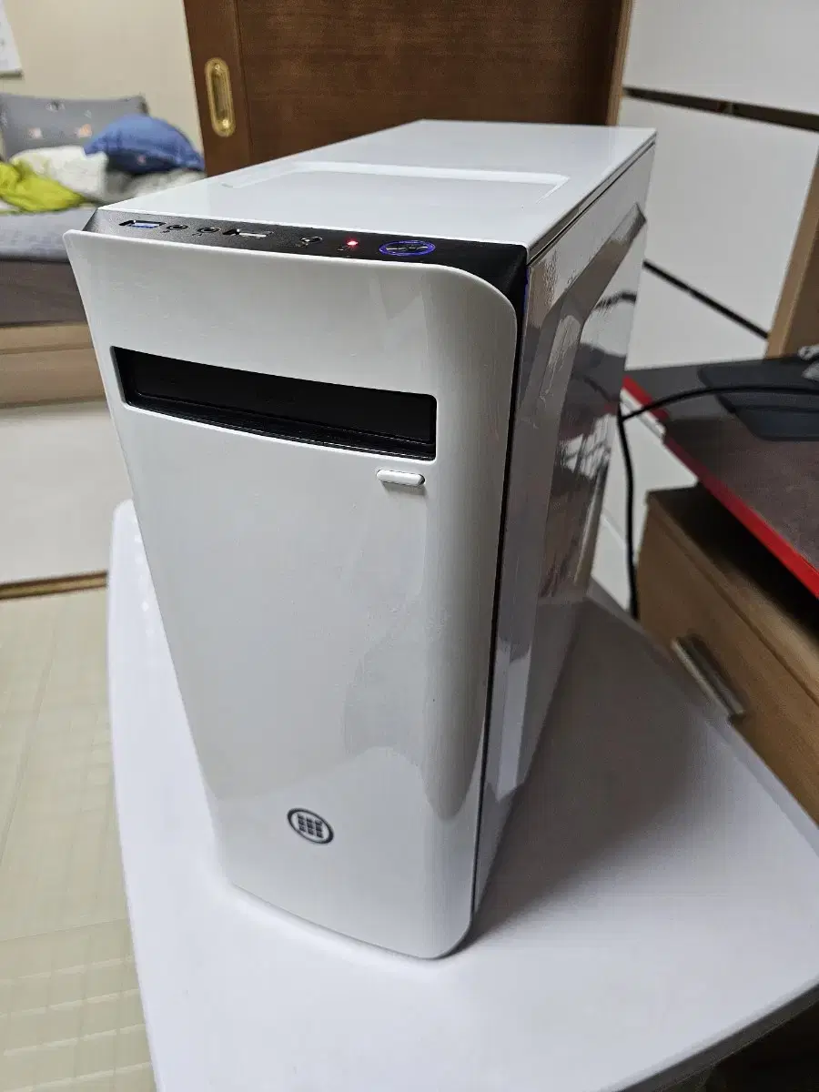 고사양게이밍컴퓨터(i3-6세대,GTX1650,16GB,1TB)데스크탑PC