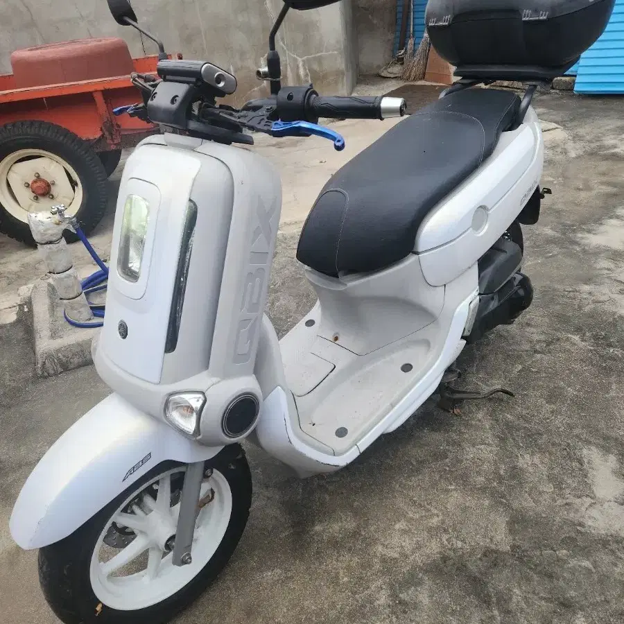 큐빅스125cc