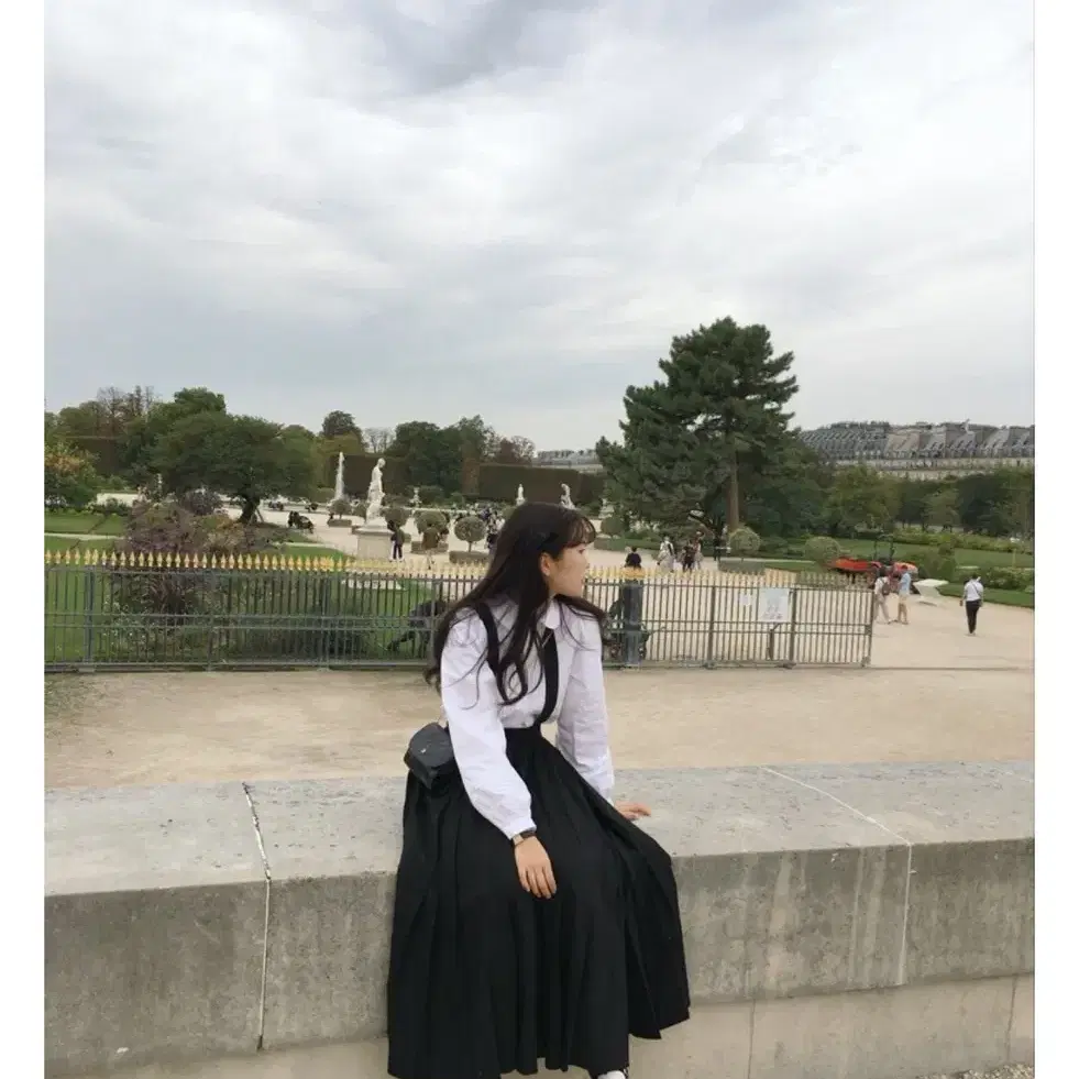 미미부티크 suspender pleats skirt