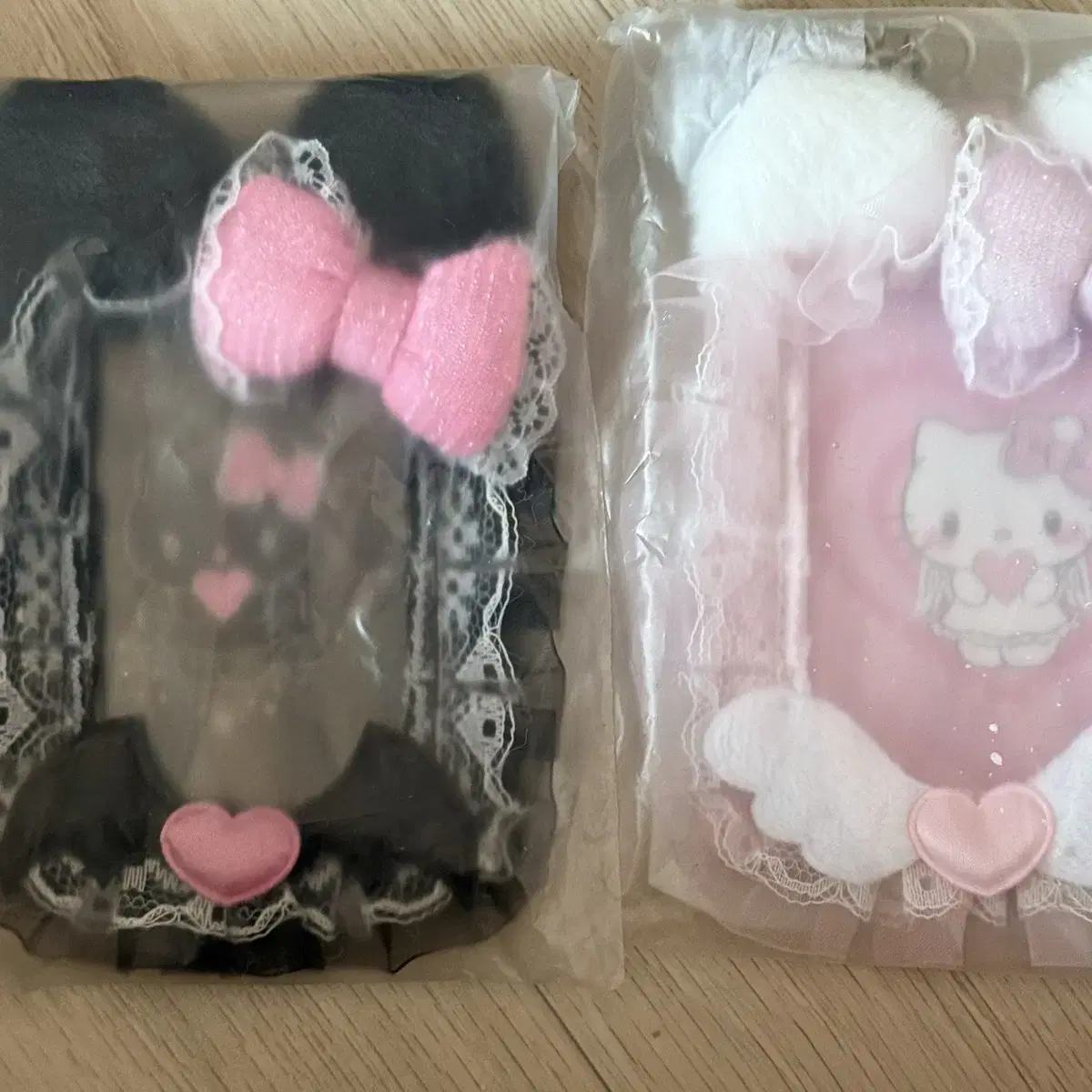 Hello Kitty angel devil photocard holder sealed in bulk