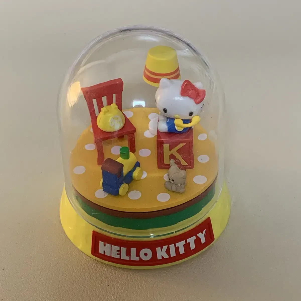 Sanrio Terrarium Lement Figures Hello Kitty