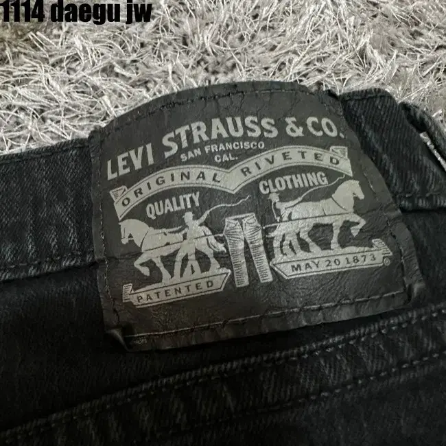 32/32 LEVI STRAUSS & CO PANTS 리바이스 청바지