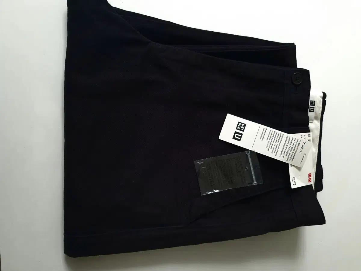 Uniqlo U Wide chino black 79 size