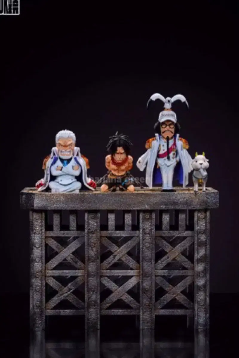 ONEPIECE DK Execution Table Resin Statues