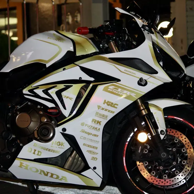 cbr650r 흰금데칼 풀배기 팝니다 3.5만 899만