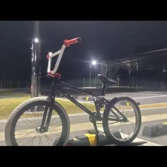 위더피플 BMX