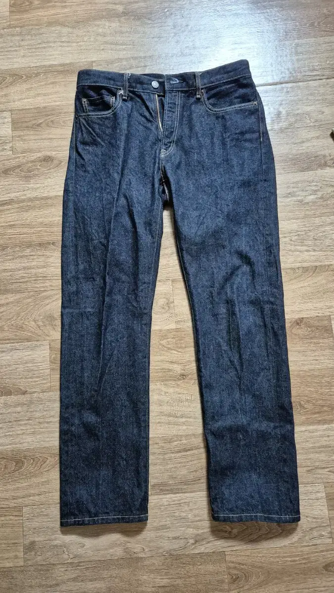 UNIQLO Selvedge Denim Pants (31)