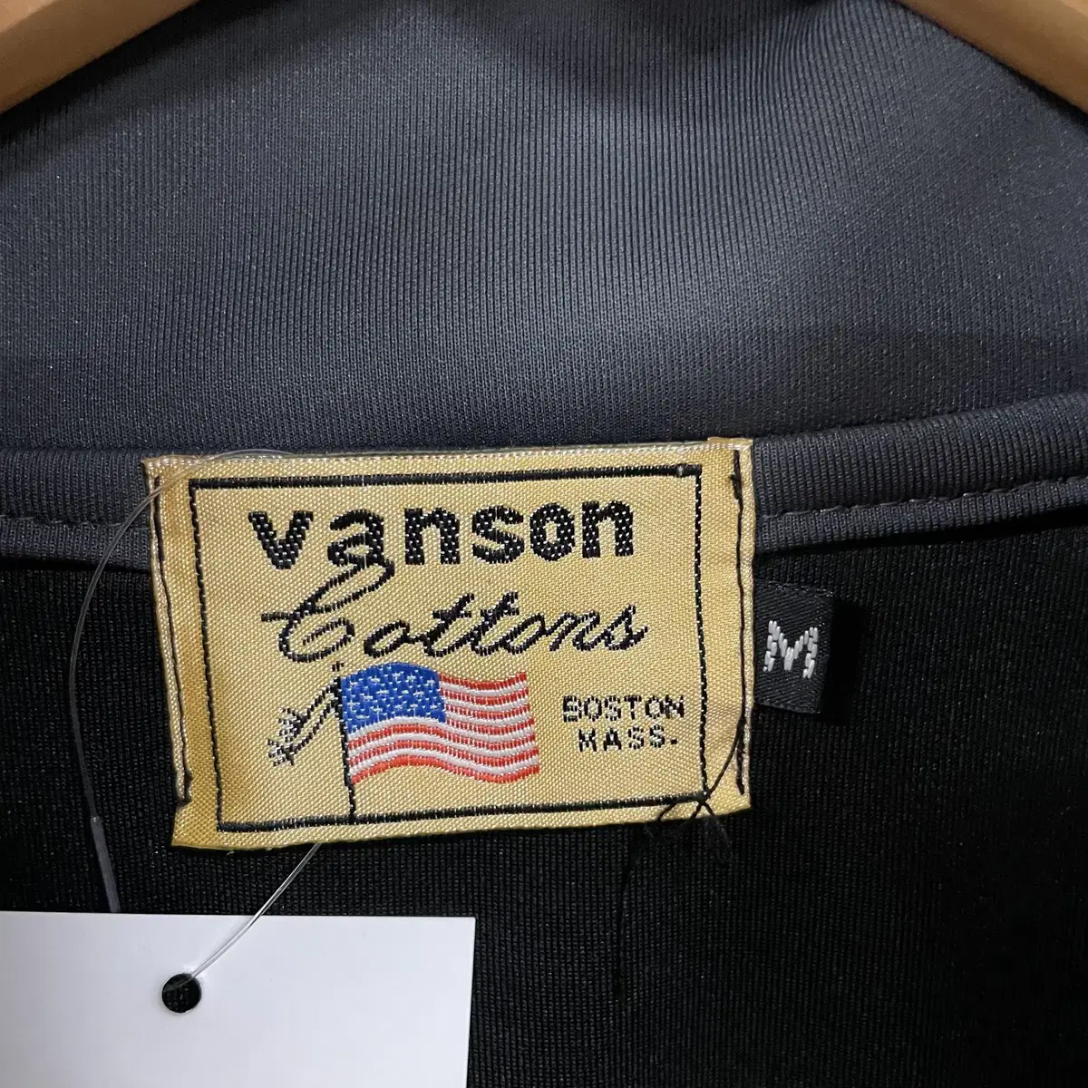 Vanson Leather 밴슨 스컬 엠브로이드 트랙져지