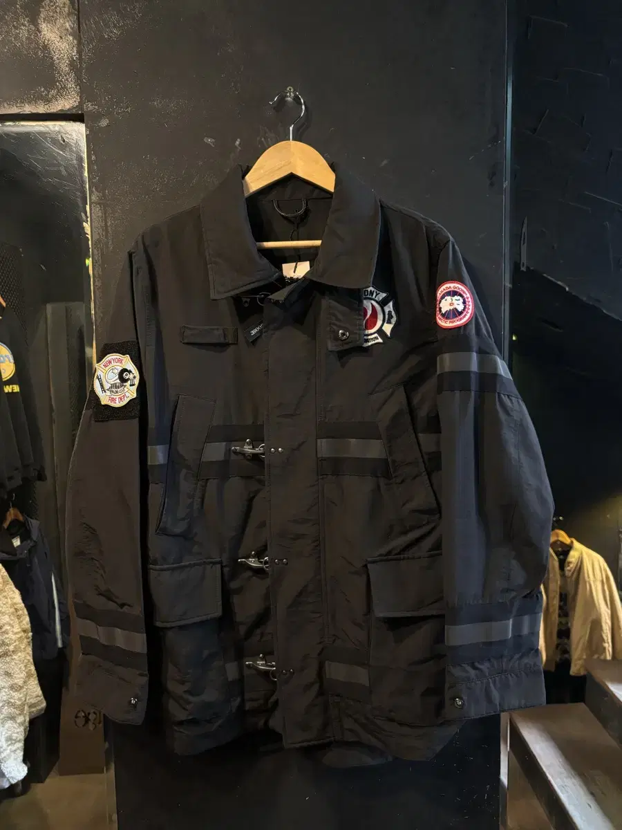 Canada Goose Fireman Field Jacket (H4401)