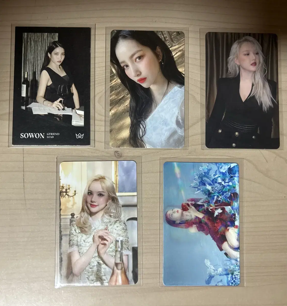 gfriend sowon eunbi photocard