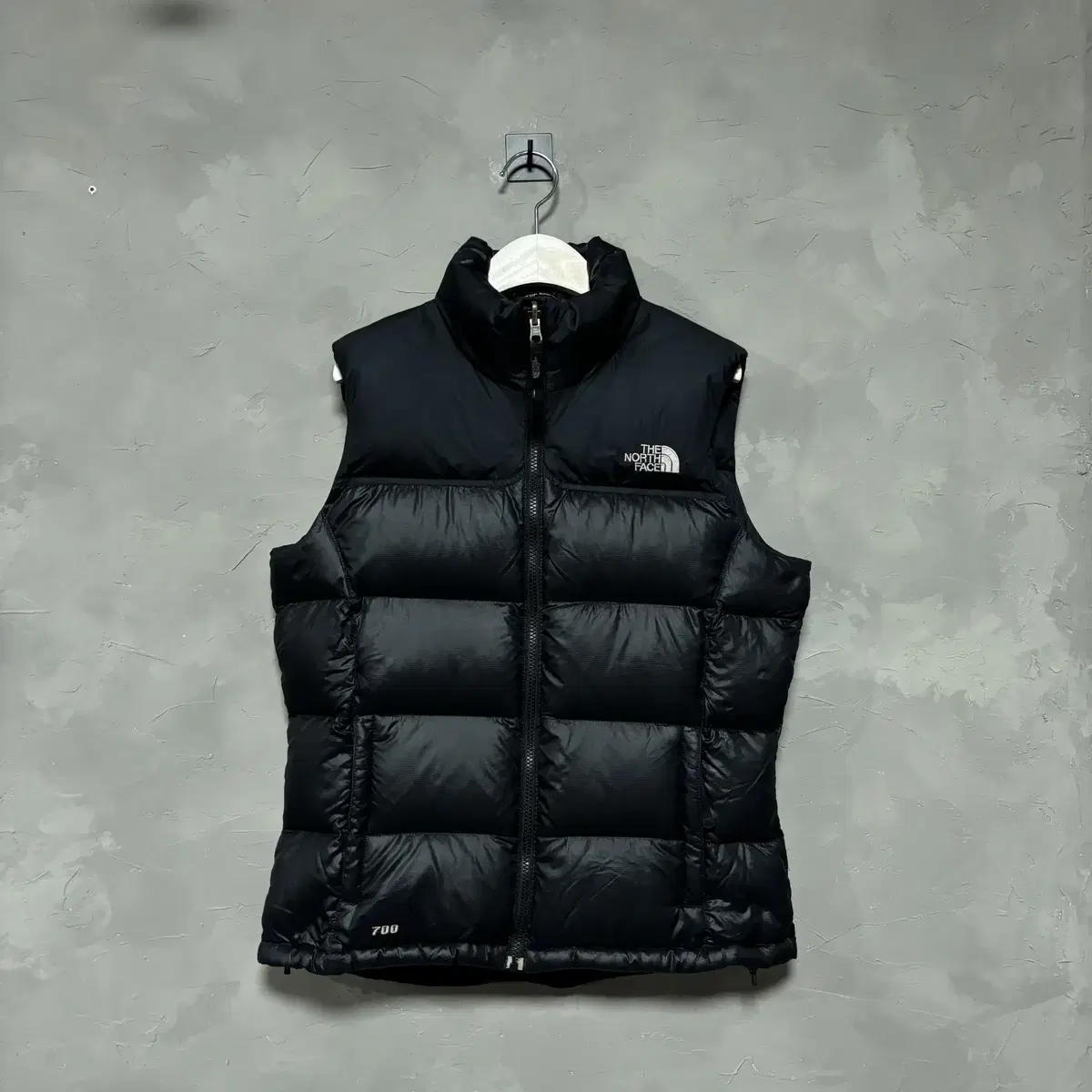 The North Face Nupsi 700 Puffer Vest Black