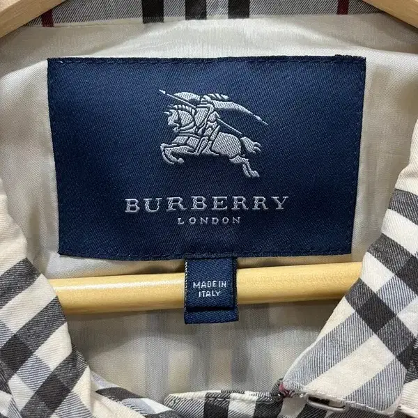 BURBERRY 코트 10