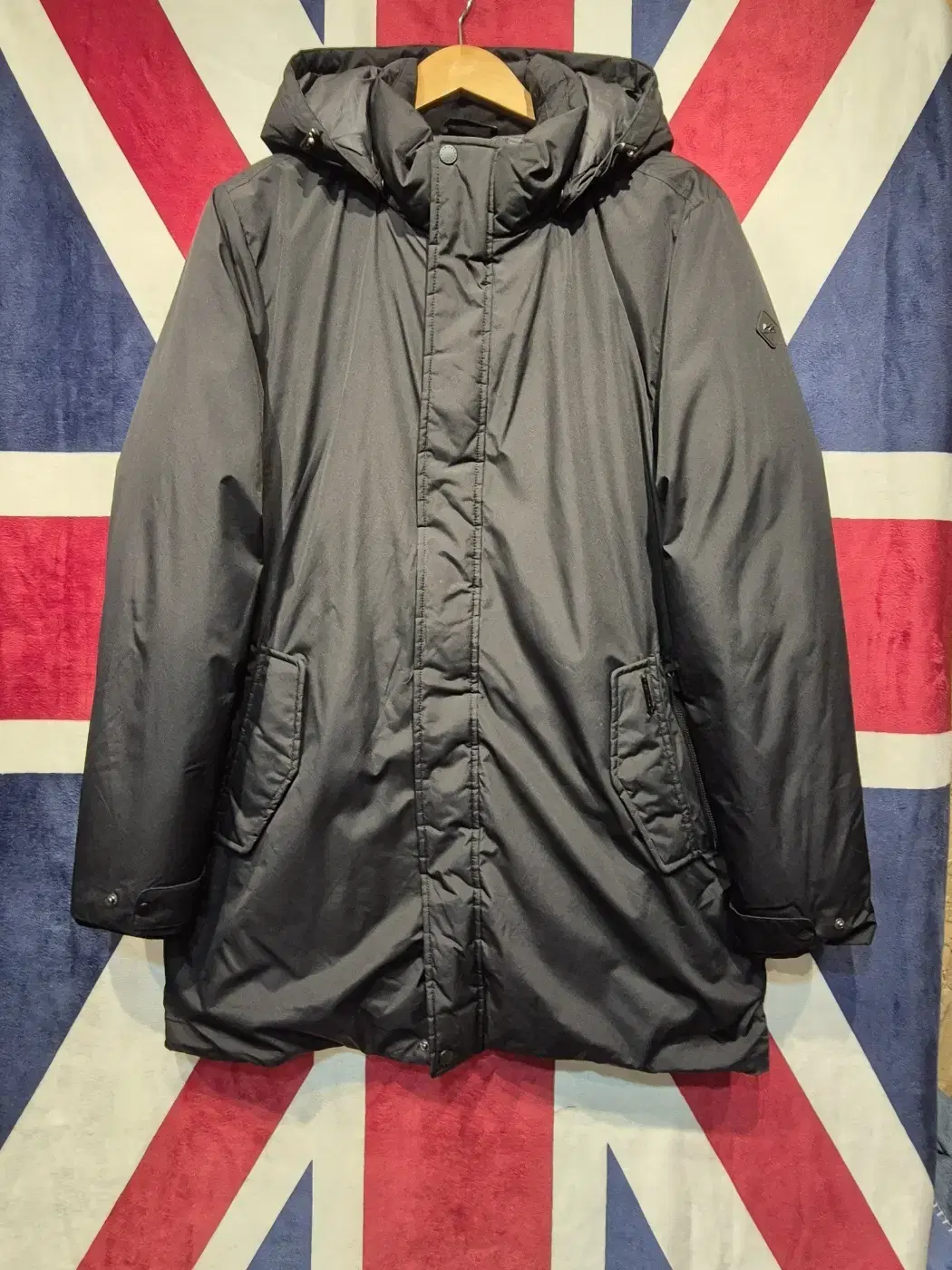 [XL,100] Collapsing Outdoor Padded Black