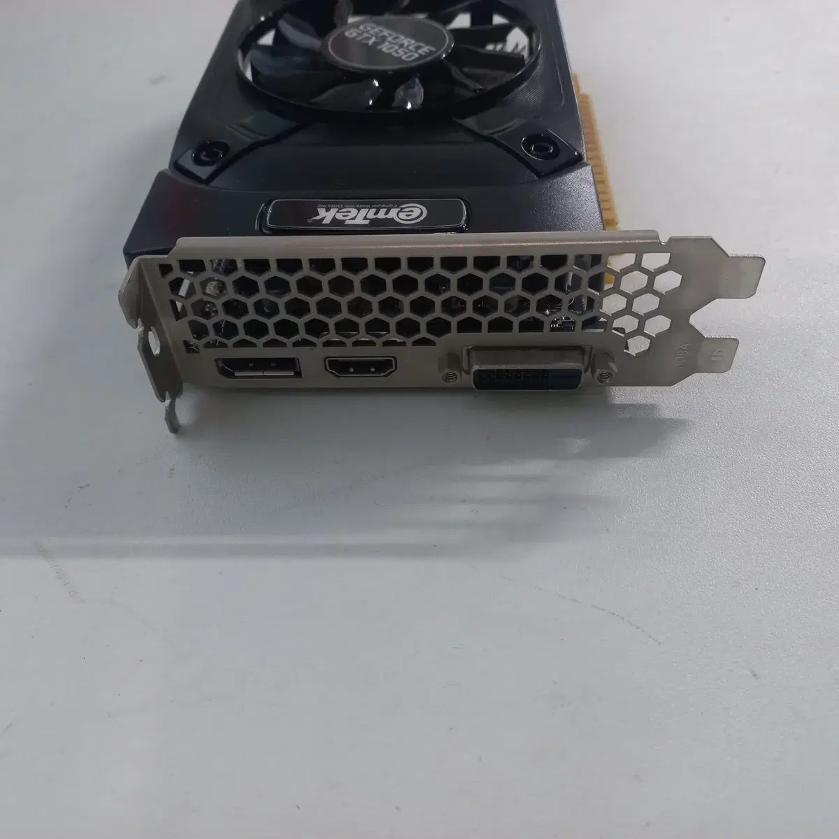 이엠텍 지포스 GTX1050 STORM X Nano D5 2GB