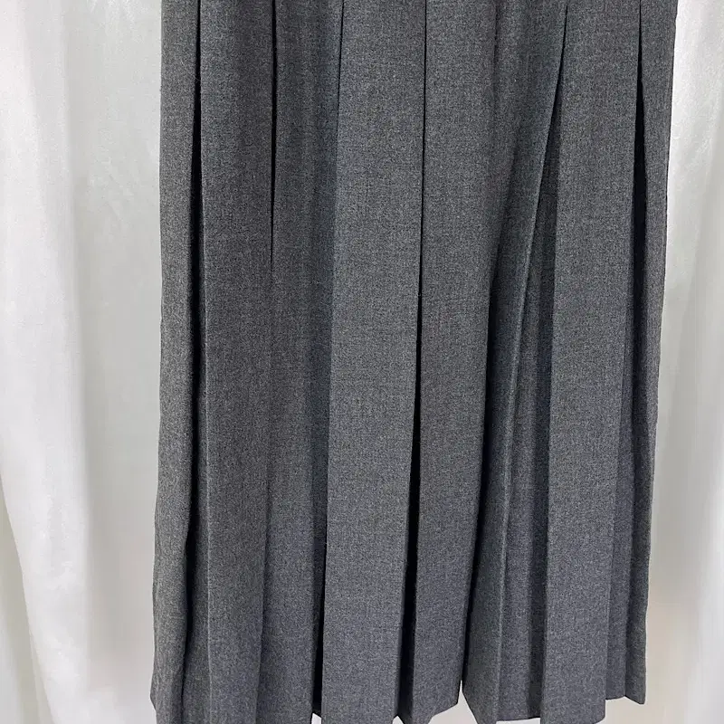 Cyrillus wool skirt (프랑스)