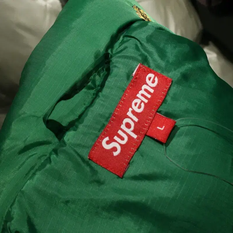 13FW supreme lion puffy padding