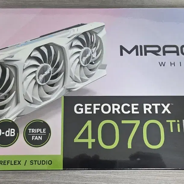 [미개봉] 이엠텍 RTX4070 Ti SUPER 팝니다