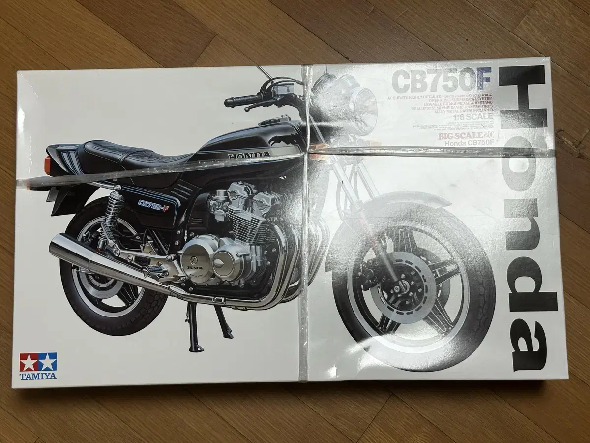 Tamiya 1/6 Honda CB750F Unsealed