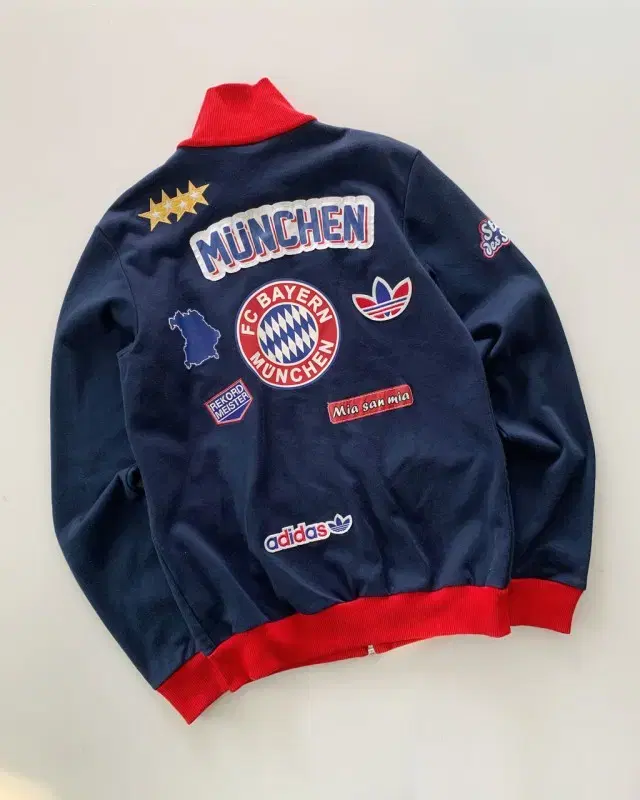 95 Adidas Bayern Winwin Patch Track Top Zip PN1939