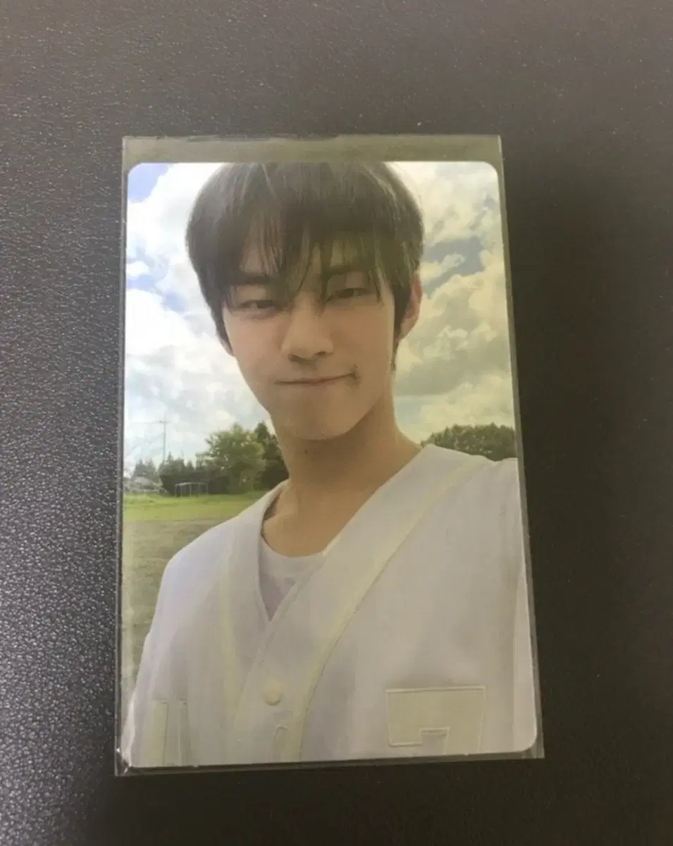 TWS Dohun Sparkling bloo photocard