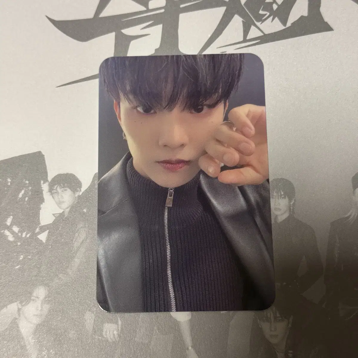 The Boyz q ji changmin weverse unreleased photocard photocard Lore