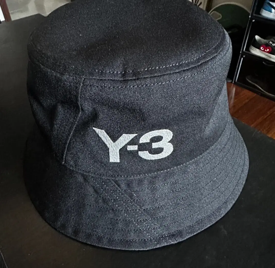 요지야마모토 Y-3 버킷햇 L사이즈 팝니다