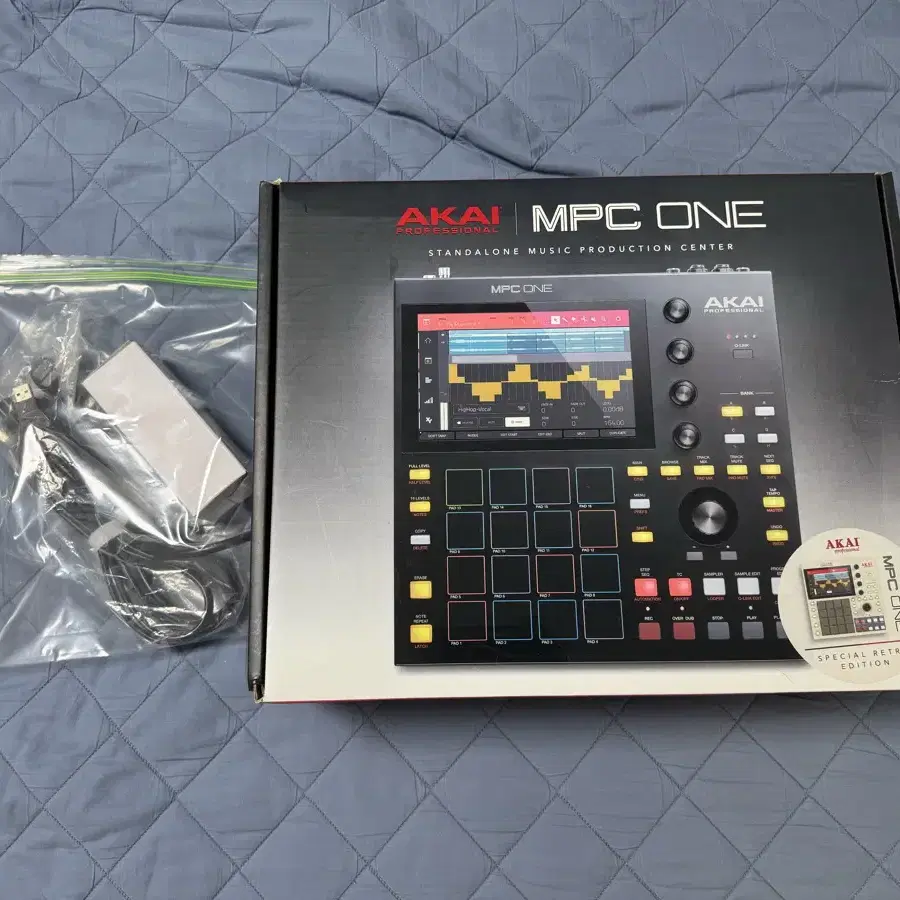 mpc one retro 에디션 판매 합니다