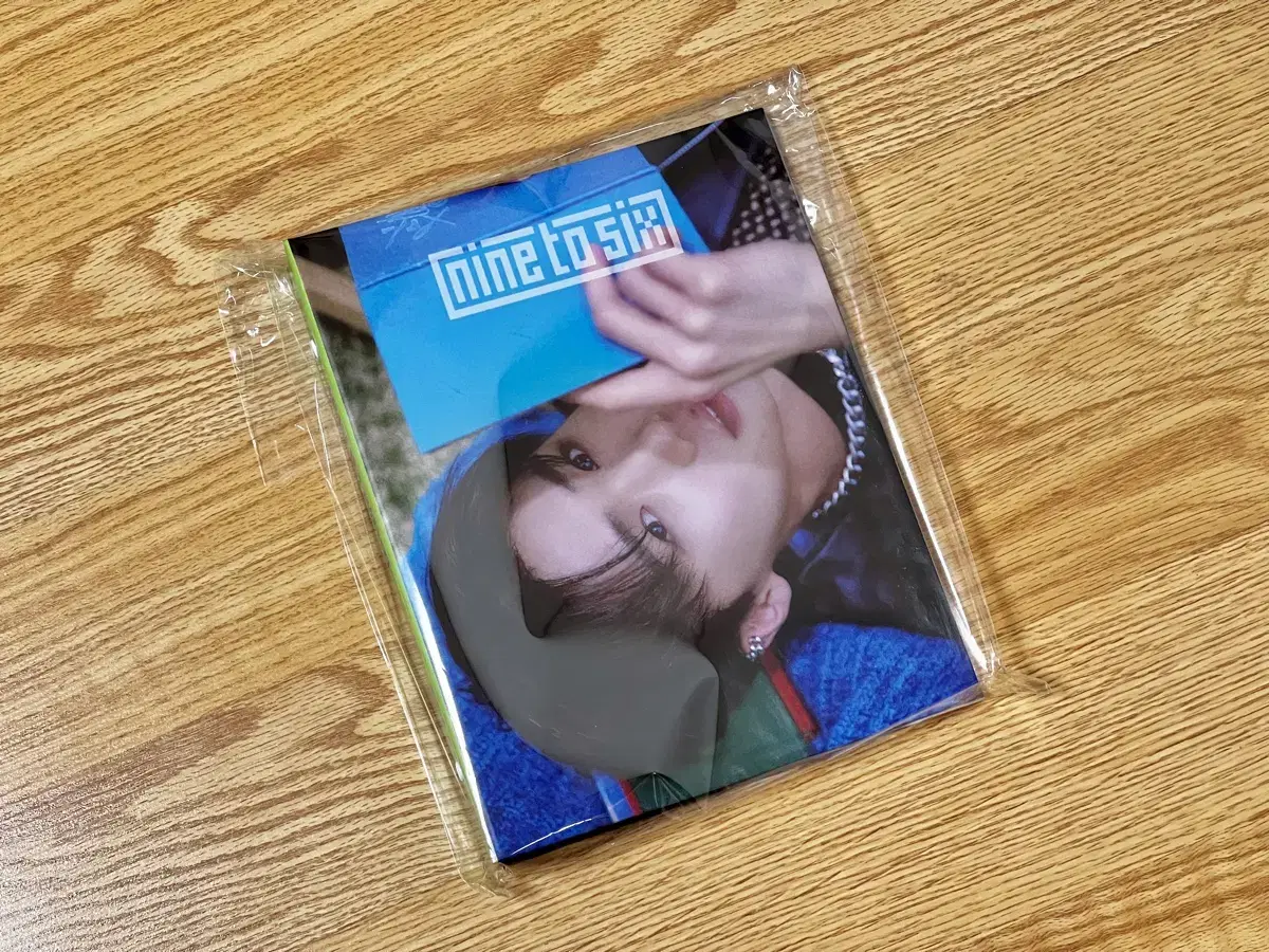 [NineTwoSix/DKZ]Bell-type photocard binder