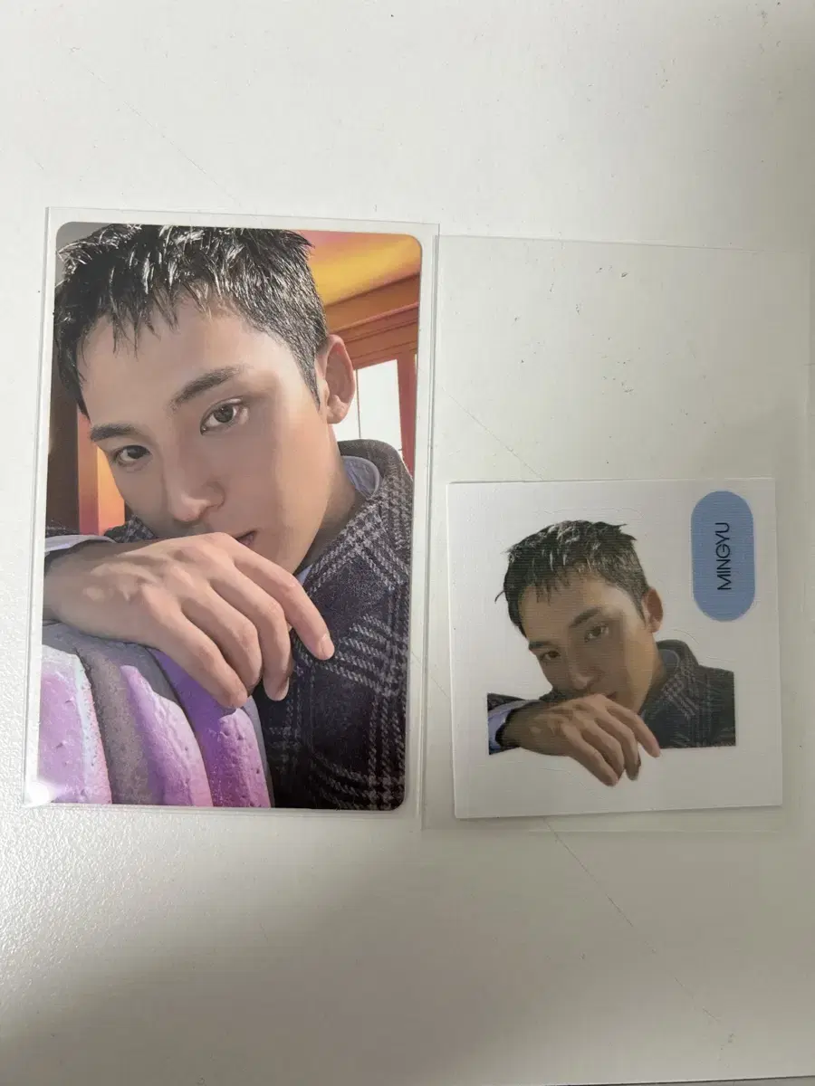 Seventeen mingyu Deviant Best album weverse pre-order benefit photocard WTS