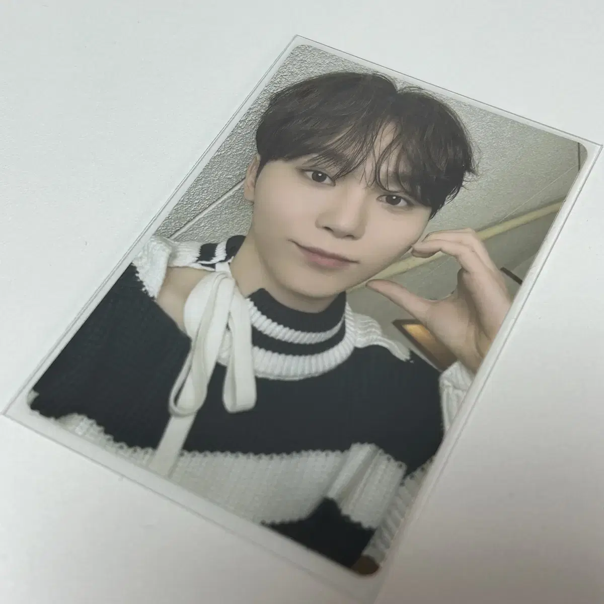 Seventeen seungkwan Carran Selfie Photo Card selfie pre-order benefit