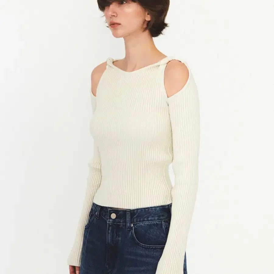 다이애그널 TWIST HOLE KNIT (ivory)