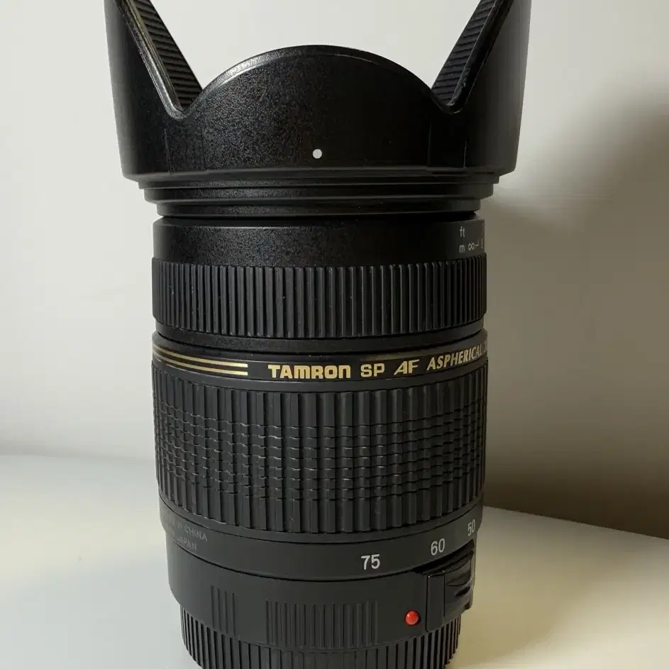 캐논 마운트 탐론 28-75mm f2.8 고정조리개 표준 줌렌즈