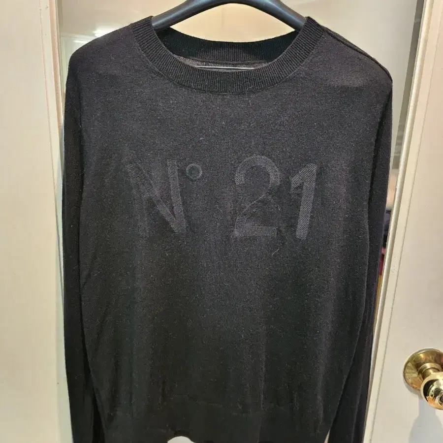 N21 자수 로고 니트 M