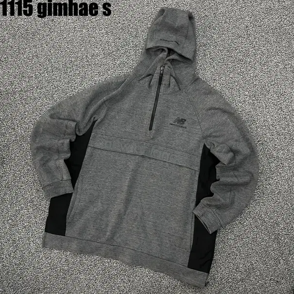 105 New Balance Vahn Zip-Up Hoodie