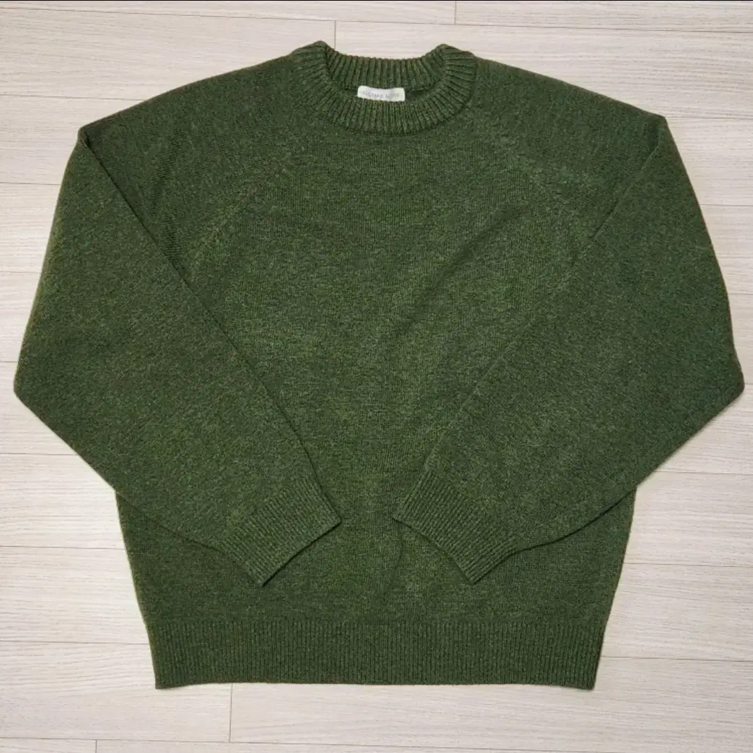 Thomas More Lambswool Round Knit Greenmoss Size M