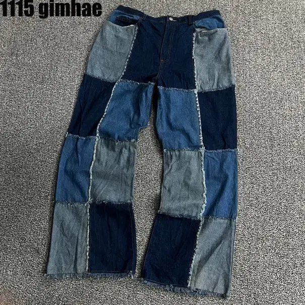 34 Vintage Patchwork Jeans