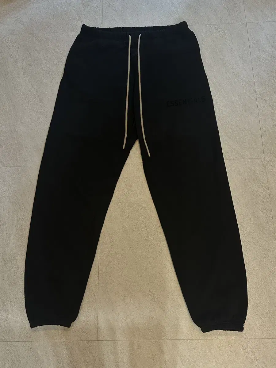 Pier of God Essential Sweatpants (XL)